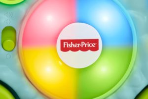 FISHER-PRICE LINKIMALS VIDÁM FORMÁK SÜNI - GNK83